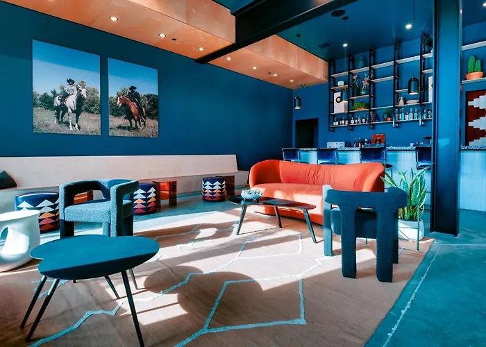 Hotel Dryce *