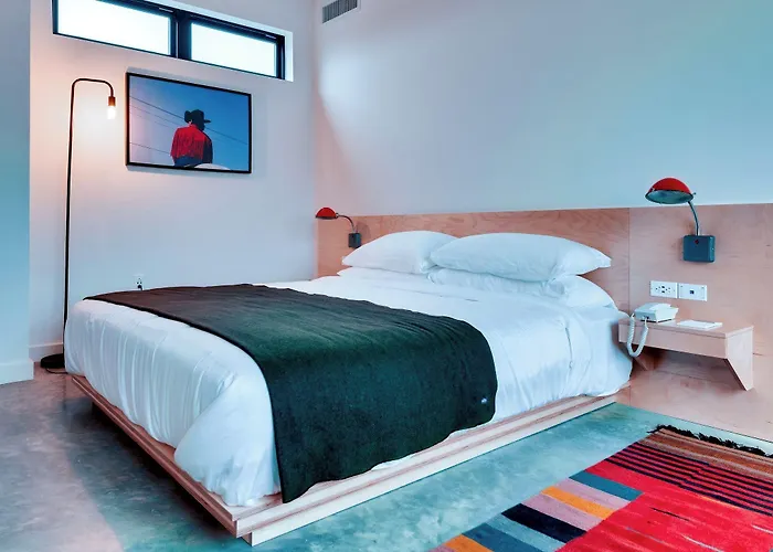Hotel Dryce *